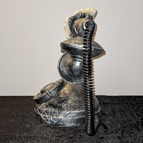 Victorian Gothic Antique Telephone - Picture 2 of 3